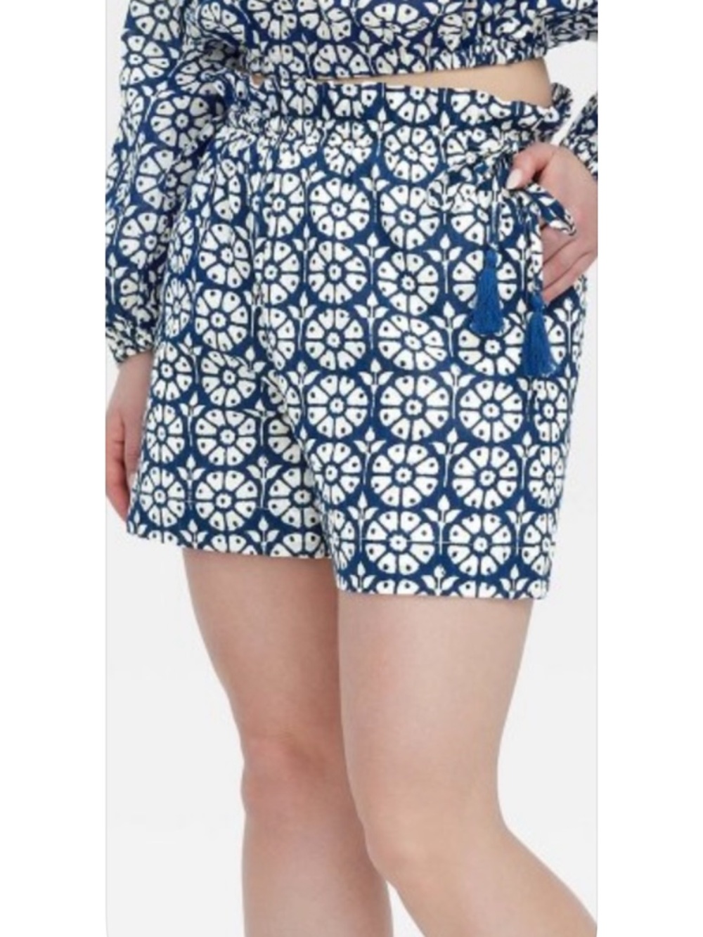 Women's Daisy Floral Side-Tie Beach Pull-On Shorts Navy Blue